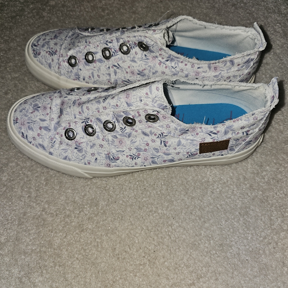 Blowfish White and Purple Slip-On Sneakers - Picture 2 of 4